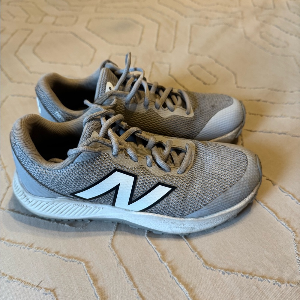 New Balance Kids' Gray Turf Shoes and Cleats bundle